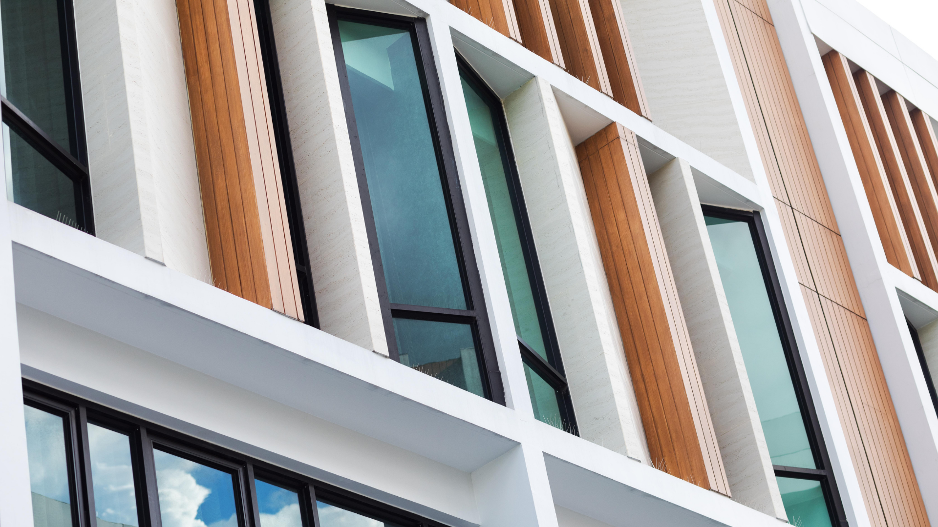 VLX 80 Fixed / Picture Window in Ventura, CA | Juniper Windows Ventura - detail 4